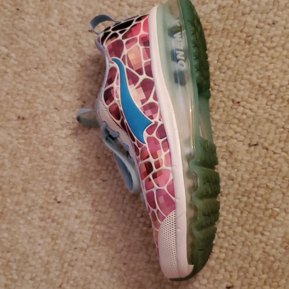 Women's One Mix Sneakers - Picture 7 of 14